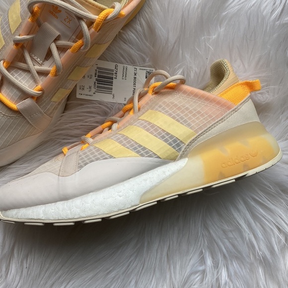 ☀️Women’s Adidas ZX 2K boost wonder white orange tint - Picture 3 of 10